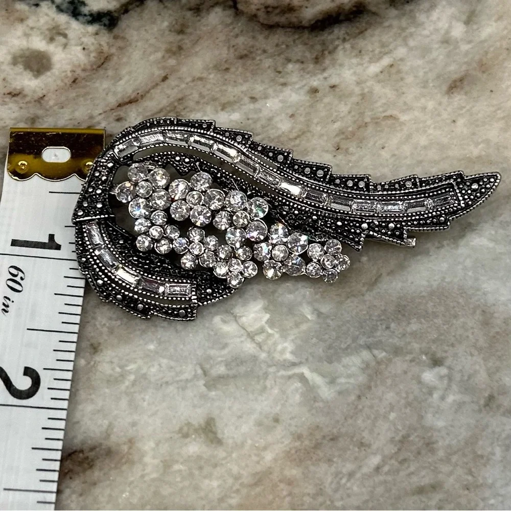 N/A hair clasp